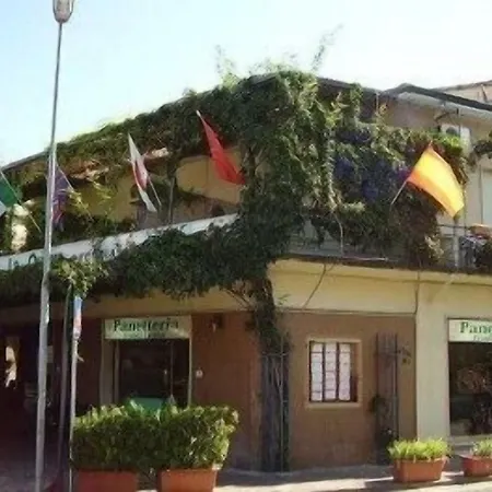 Hotell Lastra Bed & Car