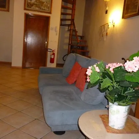 Lastra Bed & Car Hotell