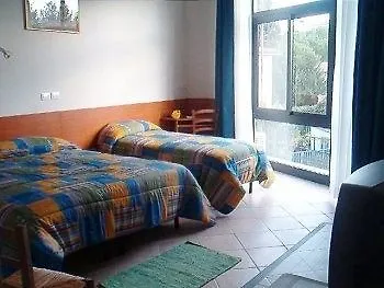 ホテル Lastra Bed & Car